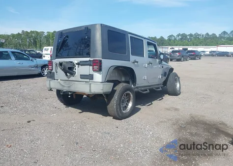 2009 Jeep Wrangler Unlimited X из США, поврежденный, VIN 1J4GA391X9L765201